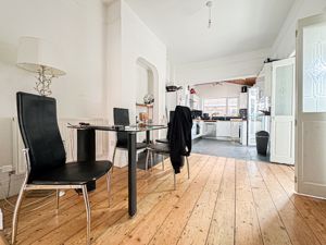 Photo 15- click for photo gallery